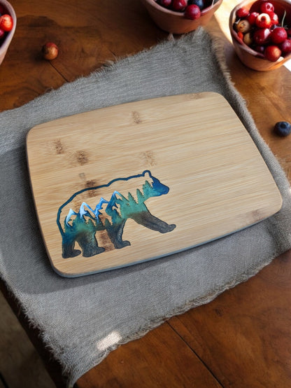 Nature's Majesty: Bear Bamboo Serving Cutting Board - 11 x 8 x .625 inches